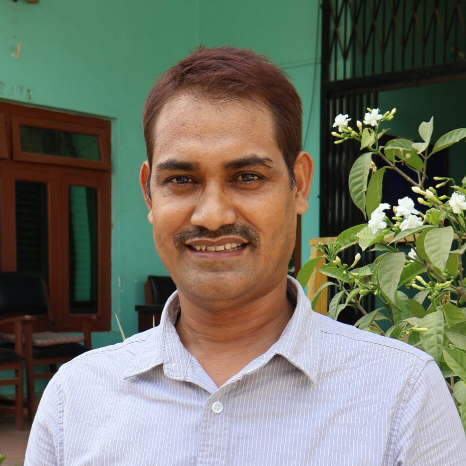 Headshot of Manoj Singh Bhandari